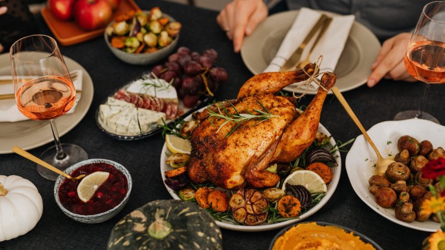7 Thanksgiving Foods That Quietly Spike Inflammation (and the Swaps That Save Your Joints)