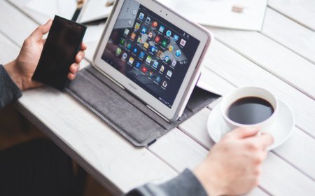 Why Your Digital Habits are Stealth-Sabotaging Your Personal Growth Goals