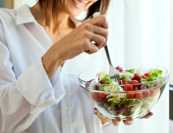 Why Your Salad Dressing Could Be Making You Gain Weight ? (Even on a “Healthy” Salad).