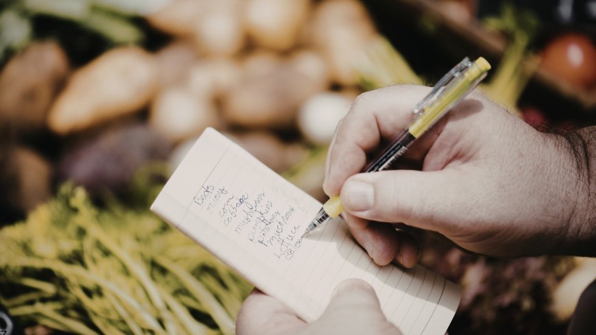 The Gut-Healing Grocery List: 10 Foods That Rebuild Your Microbiome in 2026